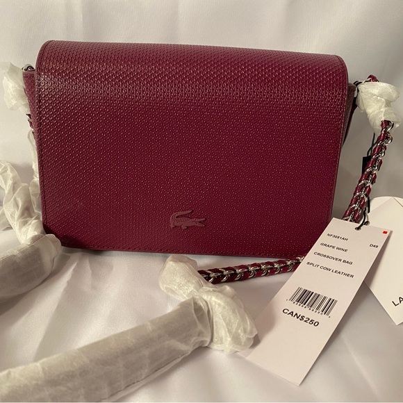 Authentic Lacoste crossbody bag - Picture 1 of 3